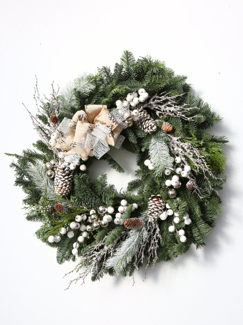 Decorated Wreath 'Winter Greetings' 24"