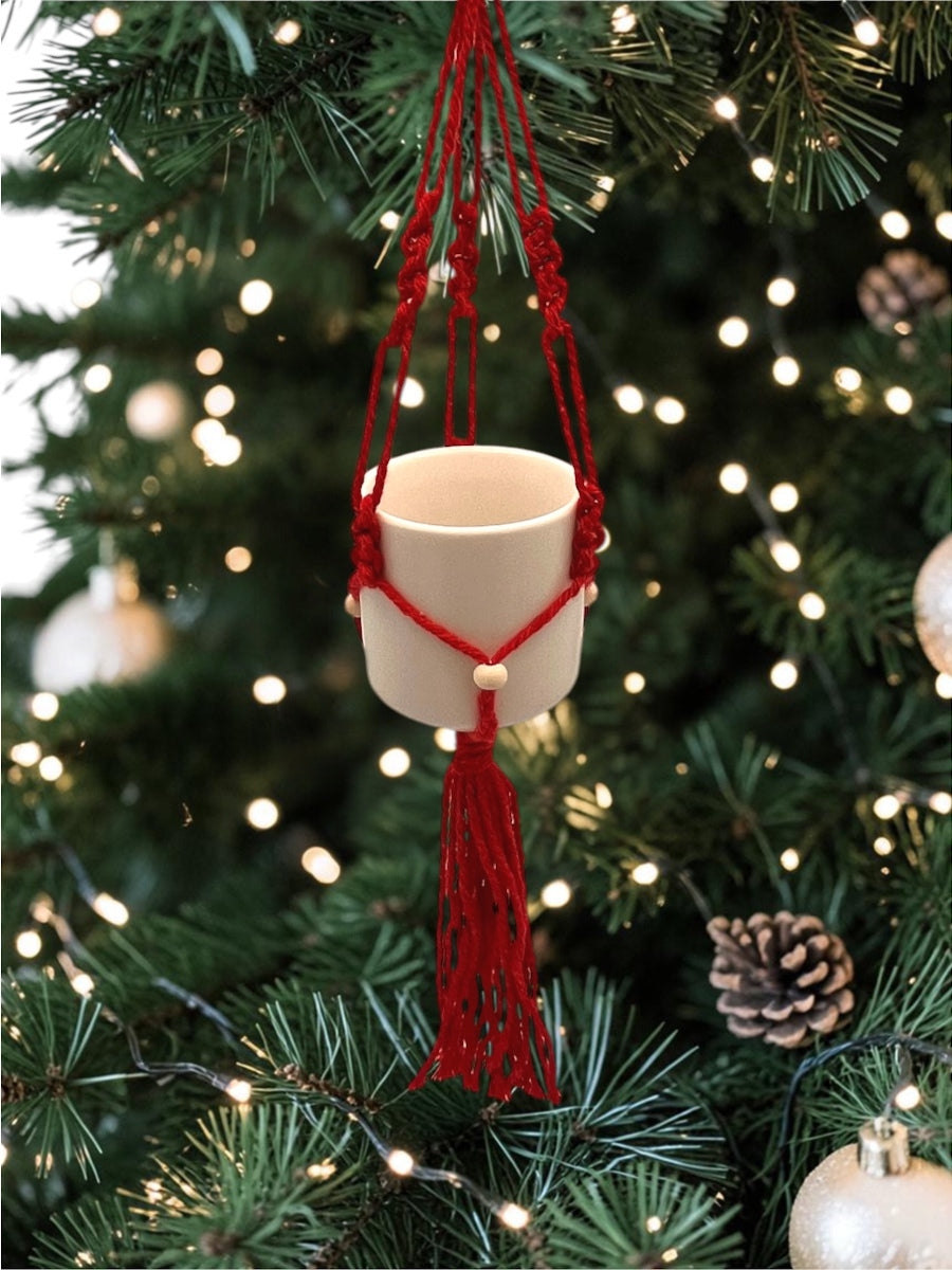 Red Macreme Tillandsia Holder 1.75'' x 12''